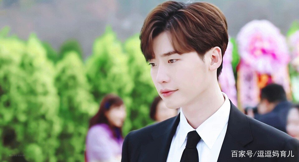 求李钟硕参加过的所有综艺!(节目的日期+名称)