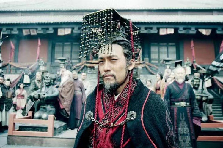 羽翼未丰是什么意思