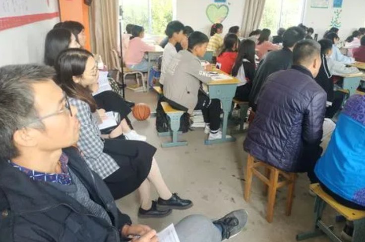 秋天的怀念评课评语