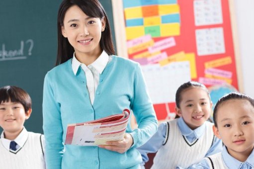 ea七是什么中文意思