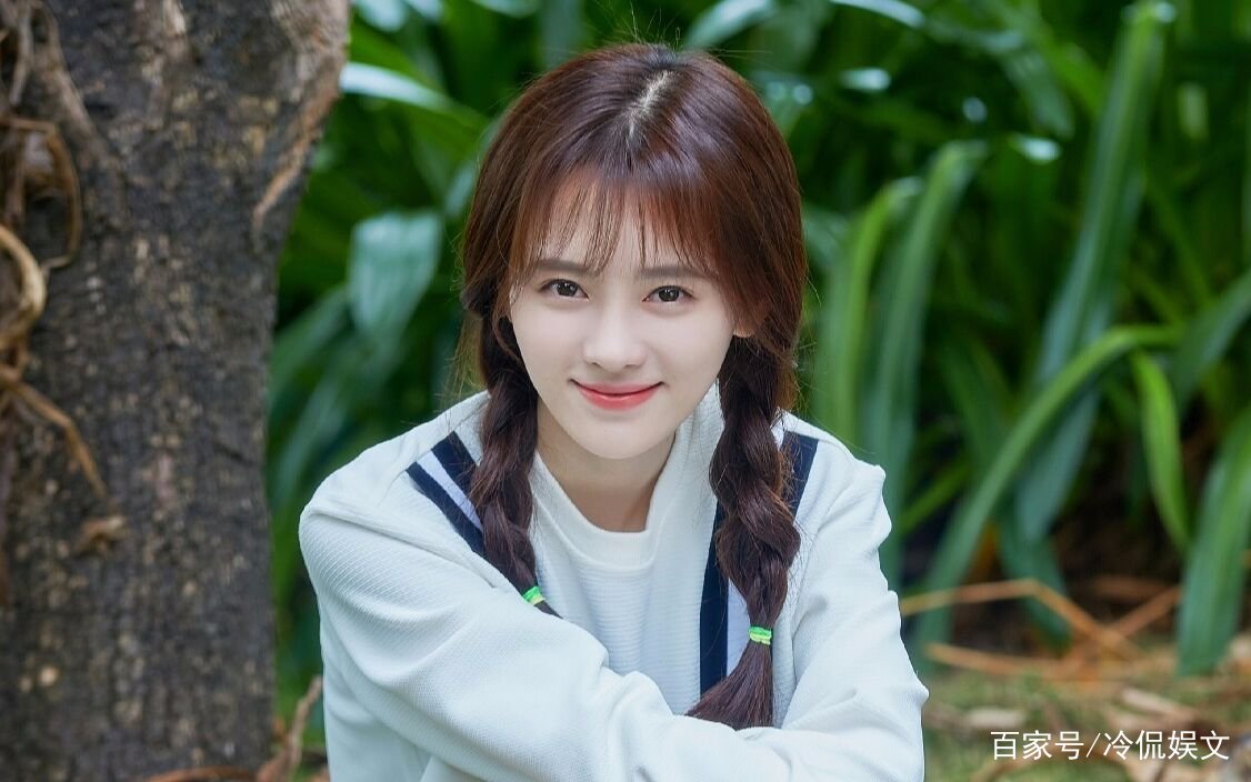 都说央视被称为最强“卸妆水”，那被称为“四千年美女”的鞠婧祎扛过了吗？