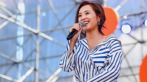 云朵跟刀郎同居6年被抛弃，现如今云朵都难以忘怀，他们究竟发生了什么？