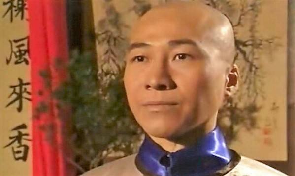 新鹿鼎记中杨溢之效忠的是哪个势力？