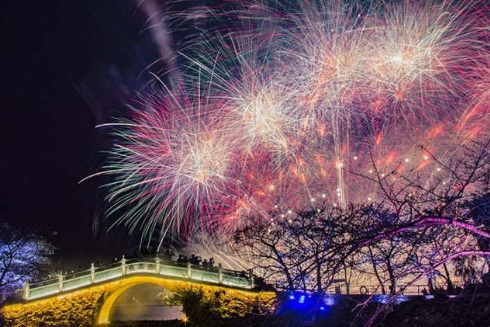 烟花唯美的短句10字