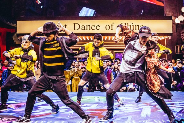 voguing和waacking的区别