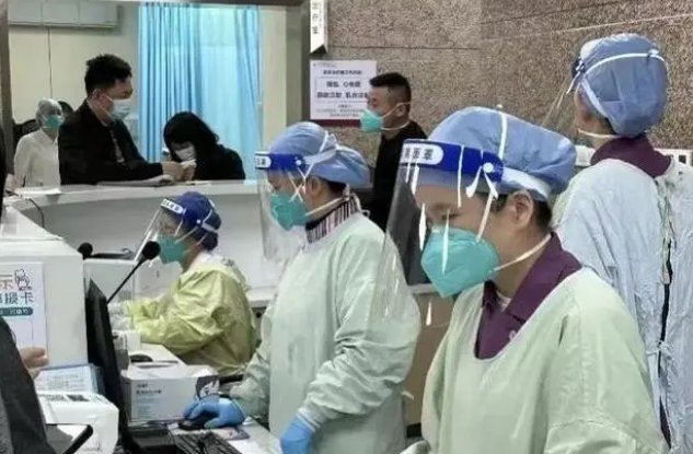 广州防疫政策调整一周了，出现医疗挤兑现象了吗？