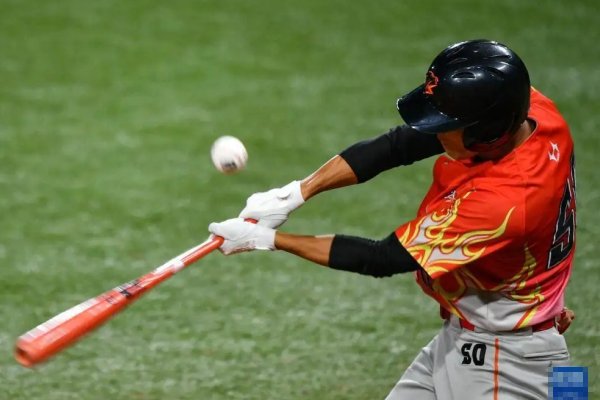 二垒是什么意思？