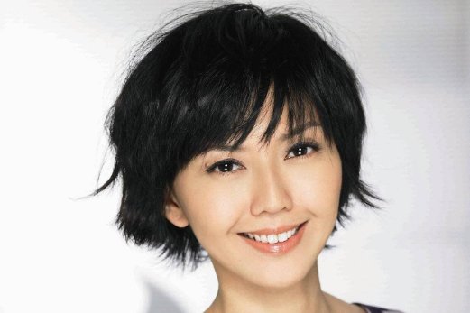 直来直往这首歌的歌词是什么？