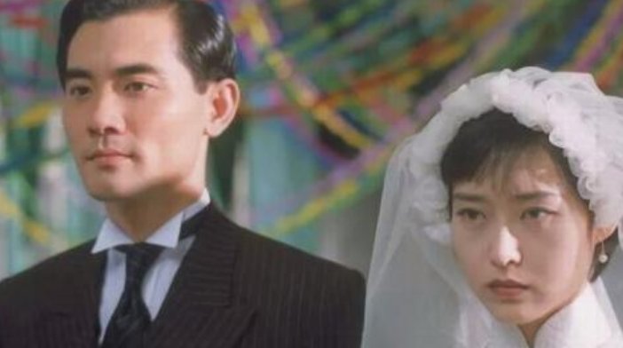 白月光朱砂痣的 歌词是什么？