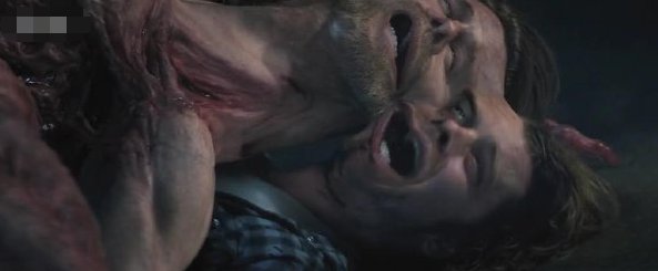 有个电影，是说一个考查队在南极的一块冰里面找到一个外星怪物，然后这个怪物可以藏在生物体内然后复制生