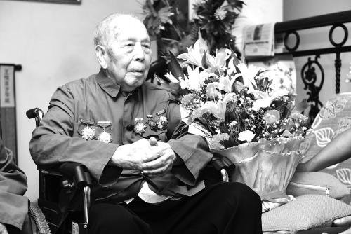 储世新原型是谁？