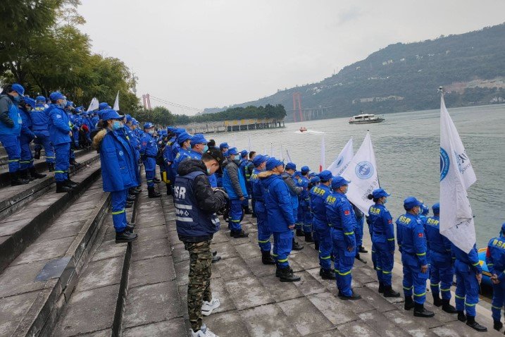 蓝天救援队入队条件