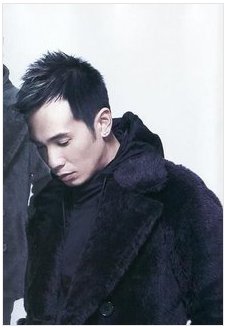 《使徒行者2》如何在迅雷下载?