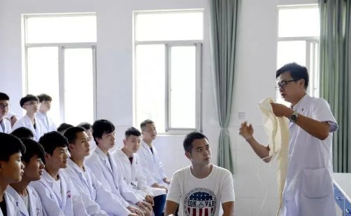 专科医学院校有哪些