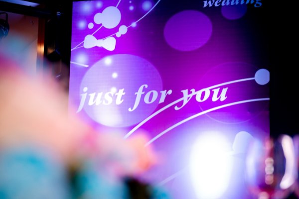 just for you什么意思？