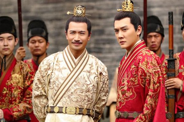 山河月明演员表