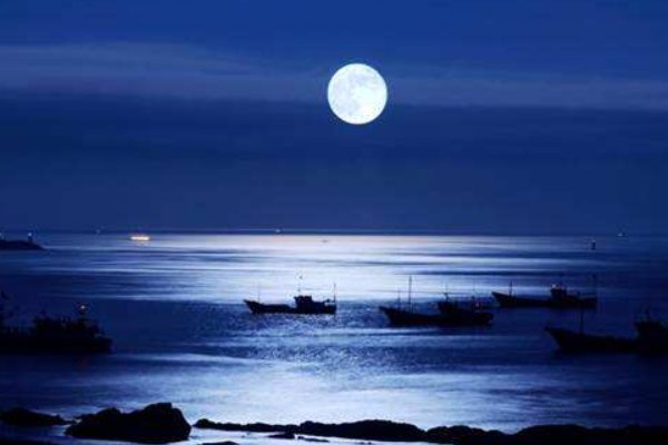 江天一色无纤尘是什么意思