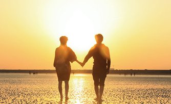 丈母娘看女婿越看越顺眼，这正常吗？