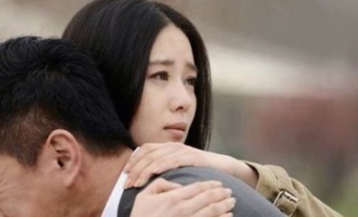 步步惊情结局蓝兰和殷正在一起了吗