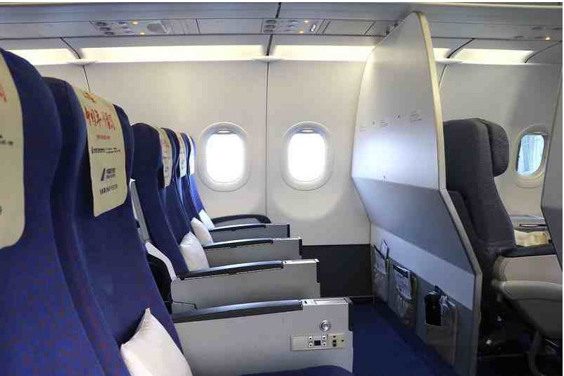 飞机h是什么座位位置