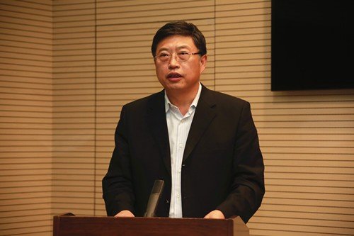 郝贵的人物履历