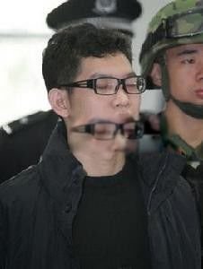 兰启荣如何落网的 a级通缉犯兰启荣的作案过程