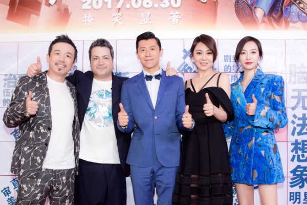 电影首映好还是点映好