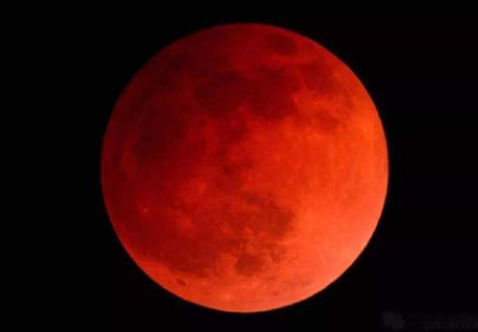 为什么会出现血月亮
