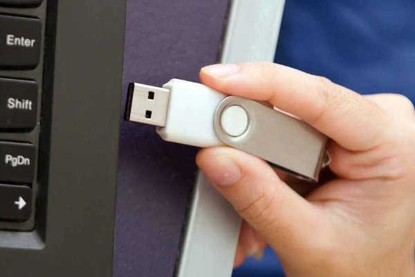 跟这台计算机连接的前一个usb设备工作不正常