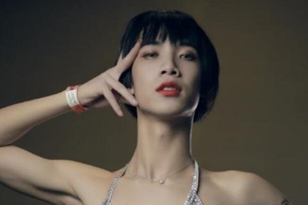 ac是男生还是女生？,