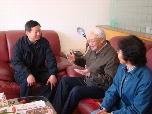 戴永年的个人经历