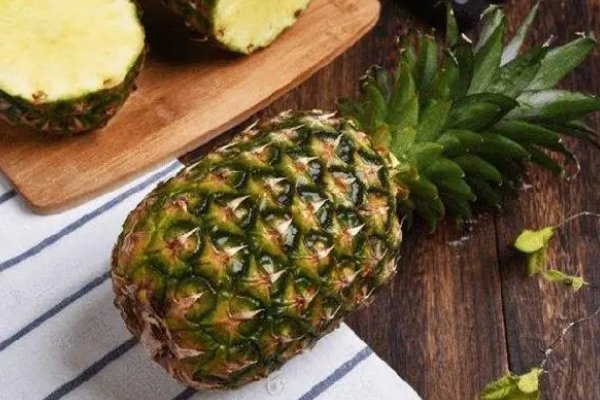 菠萝菠萝蜜和菠萝蜜的区别