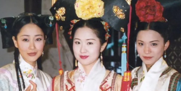 怀玉公主傅荣和成莹的结局是什么