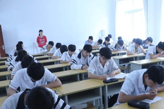 2022年新高考数学试卷平均分数是多少？