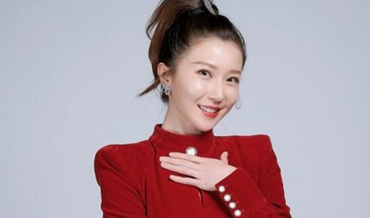 《王牌对王牌》的陆娜是谁？