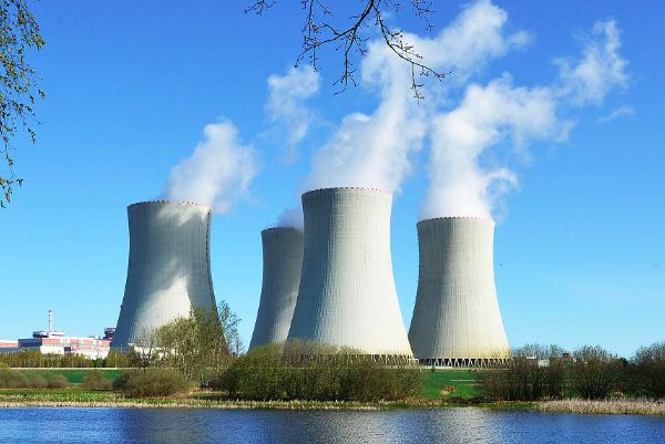 核电站的优点和缺点