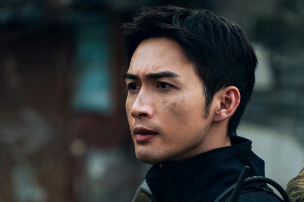 人间烟火主演是谁