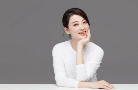 梅婷的前夫是谁？