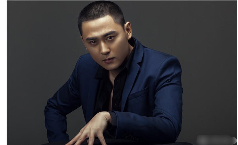 男人为什么会看女人的全身？