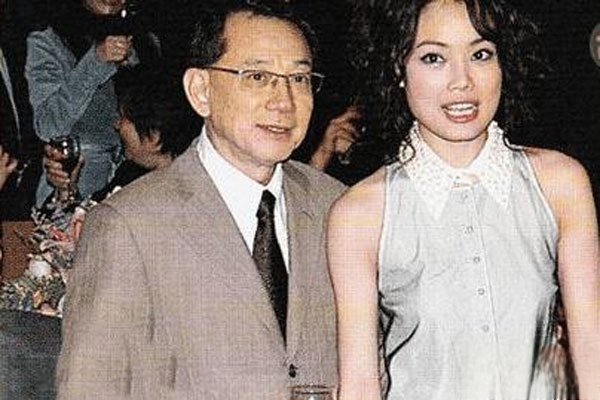 容祖儿夹春卷是怎么回事 春卷事件是什么意思