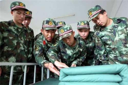 2018年第一批拒绝服兵役，当了“逃兵”的4个少年，如今怎么样了？