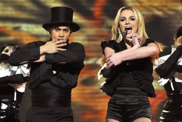 音素[x]的发音特点是舌面后清擦音