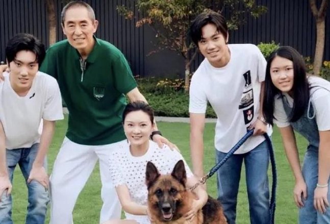 张艺谋7个孩子现状