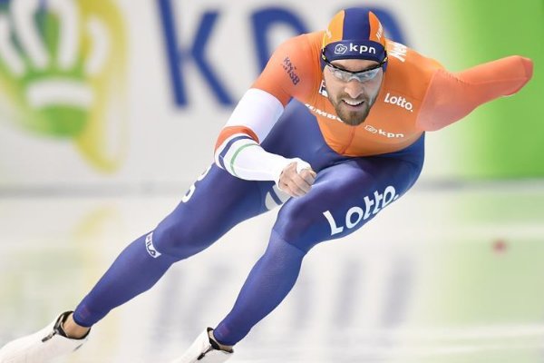 世界首届男子滑冰锦标赛时间