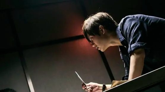 《原生之罪》养父糟蹋女儿是第几集开始的？