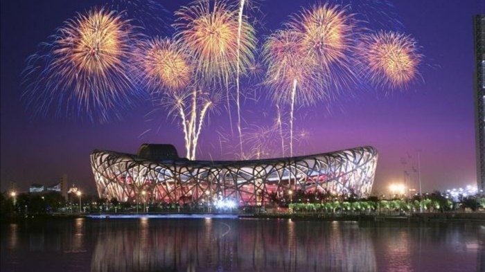 北京失业补助的三千元多还是少，是否比正常上班族一个月的收入高？