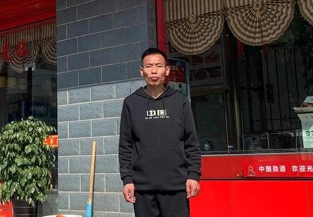 男子服刑22年出狱申诉,案件再审了?