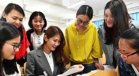 台湾青年女教师投身大陆幼儿师范教育，她为何会有如此举动？