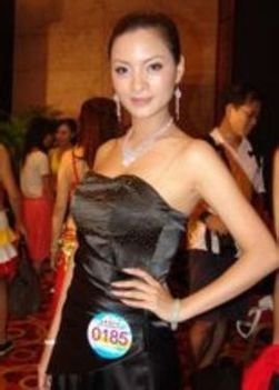 亚姐洗澡门的事件简介