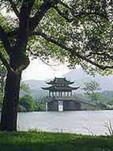 官不厌色的介绍